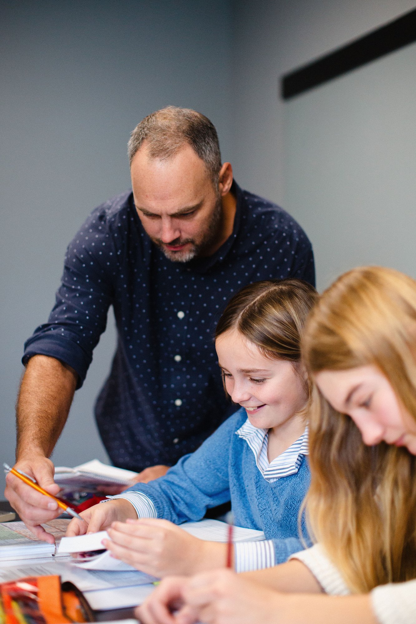 dad-with-children